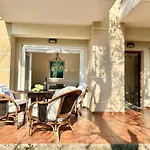Villa The Almond Tree *